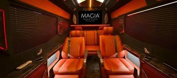 Mercedes-Benz Business Class exterior